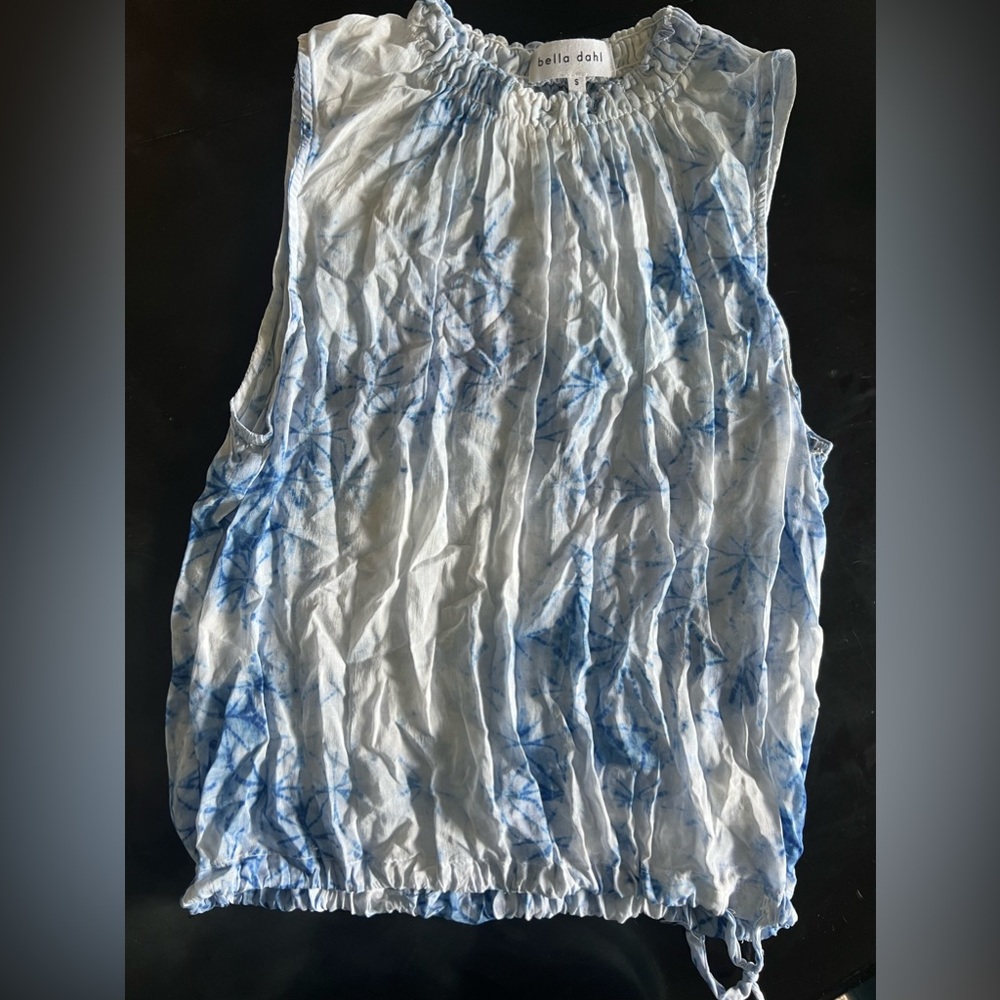 Bella Dahl sleeveless blouse size small
